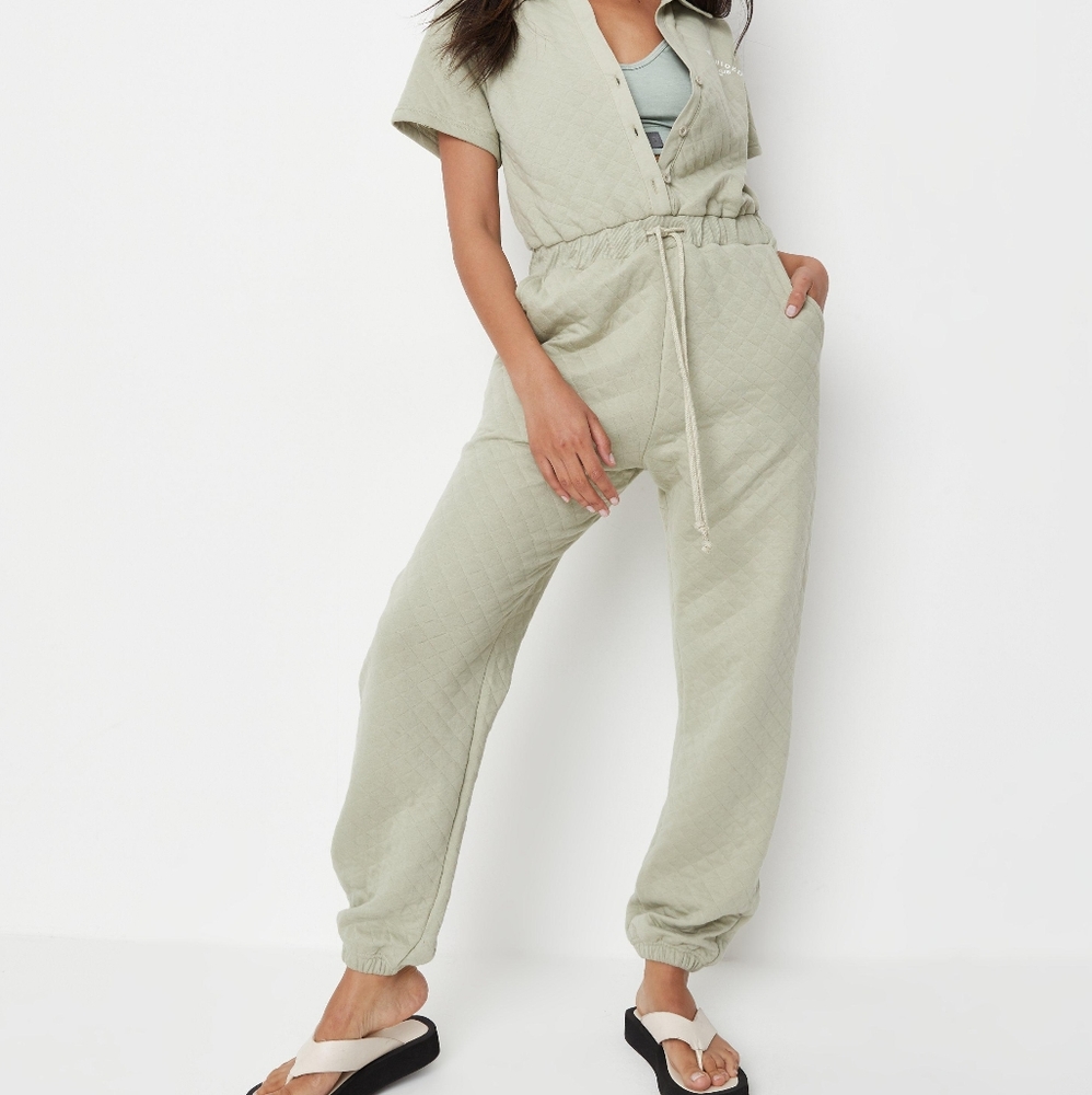 Missguided Quilted Jumpsuit - Picture 4 of 4